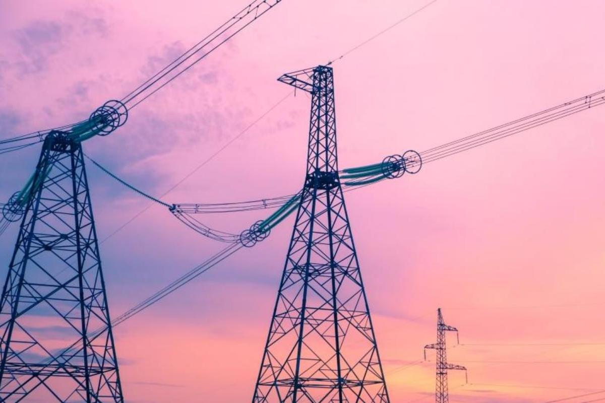 Quelles sont les caractéristiques de la tour de puissance haute tension?