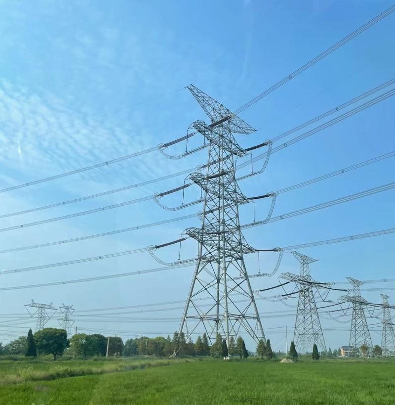 Quelles sont les caractéristiques du cadre de transmission de puissance métallique?