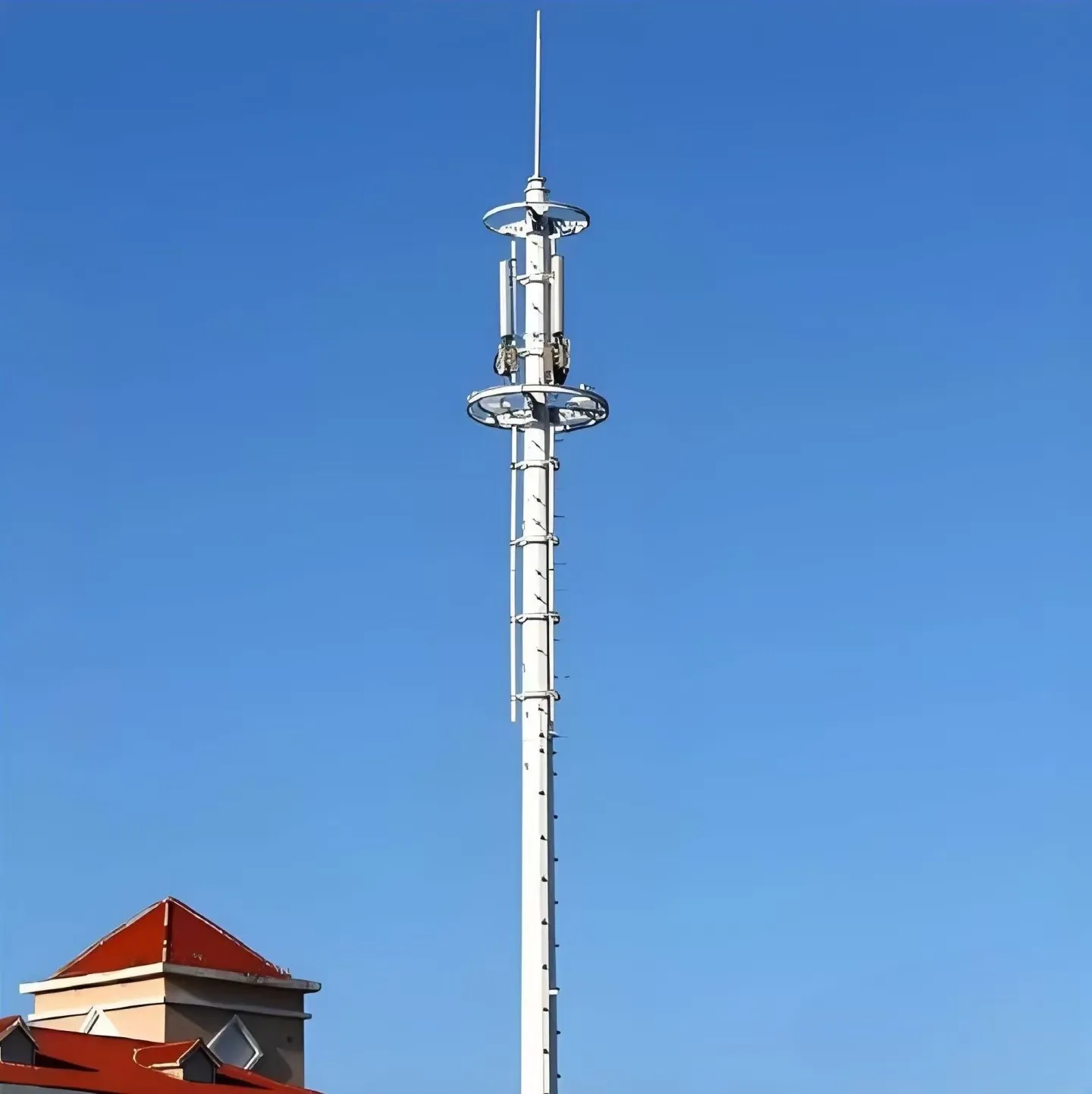 La tour de communication à tube unique de Maotong